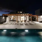 Careva 1 - Vipvipvillas * コスタ・テギセ