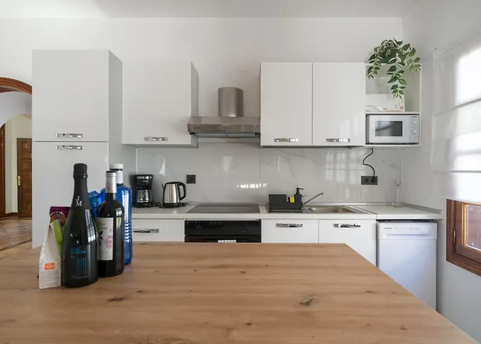 Careva 1 - Vipvipvillas Costa Teguise