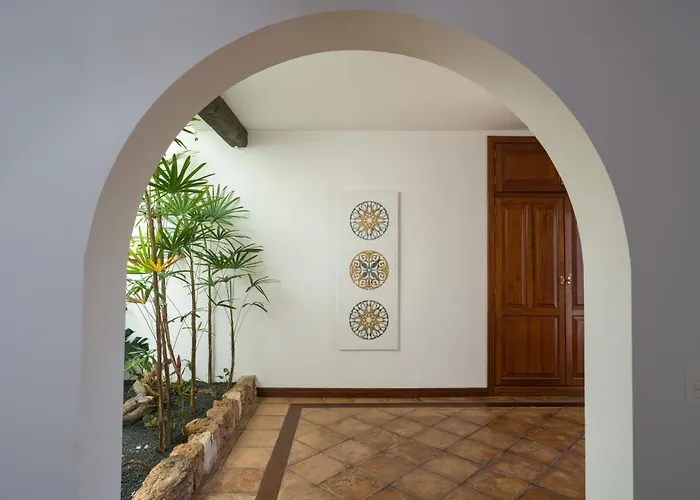 Careva 1 - Vipvipvillas Costa Teguise