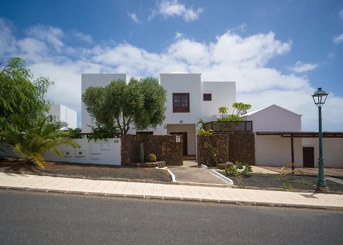 Careva 1 - Vipvipvillas * Costa Teguise