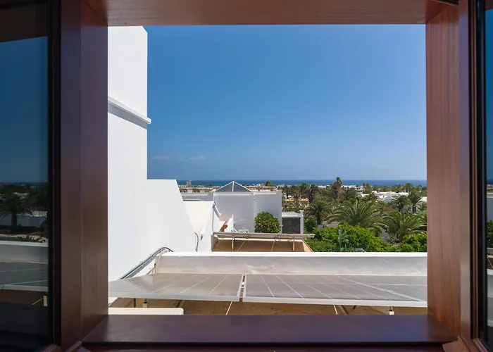 Careva 1 - Vipvipvillas Costa Teguise